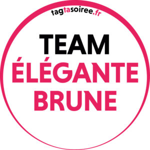 Team élégante brune